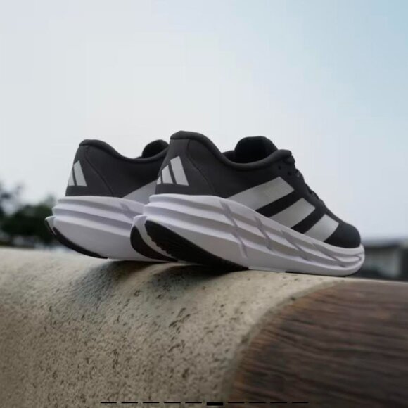 NIB $130 Adidas Men 11.5 Adistar 3 Running Shoes Athletic Training Sneakers - Picture 5 of 12